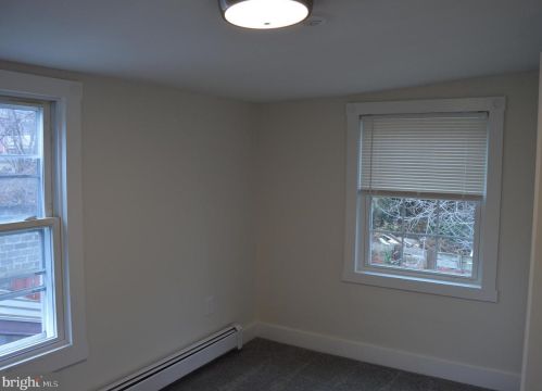 235 Walnut St, Lancaster PA  17602-2342 exterior