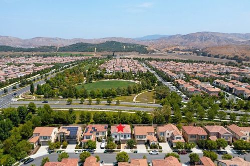 57 Crestwick, Irvine CA  92620-7306 exterior