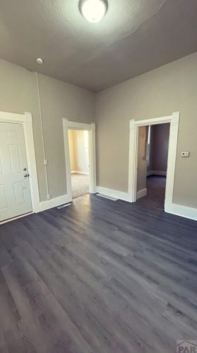 942 Abriendo Ave, Pueblo, CO 81004-2515