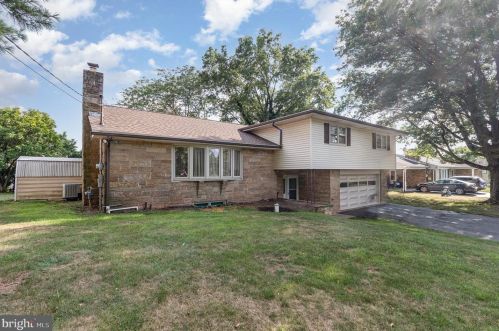 6011 Devonshire Heights Rd, Harrisburg, PA 17112-3114