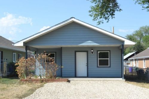 1644 Parker Ave, Sheridan, WY 82801-2420