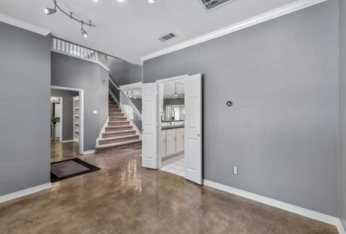 2311 Norwich Dr, Carrollton TX 75006-2632 exterior