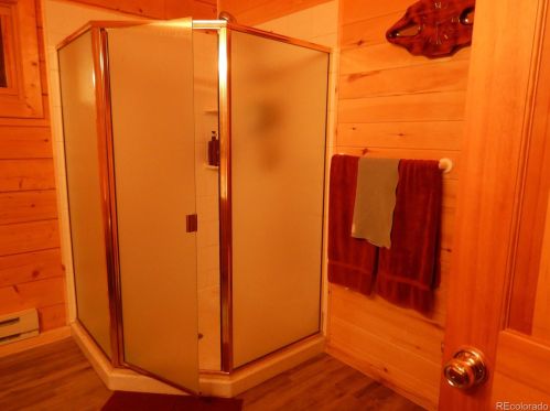 193 Whispering Pines Dr, Masonic Park CO  81154-9595 exterior