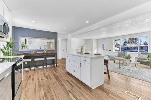 4459 Grant St, Englewood CO  80113-5806 exterior