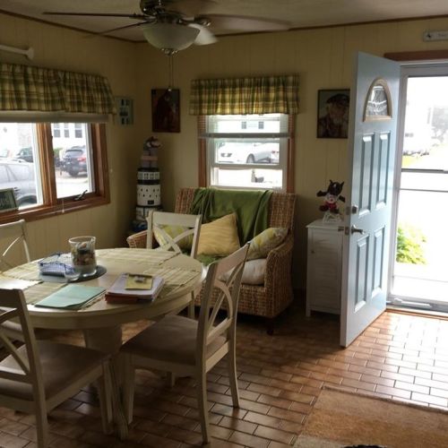 15 Angell Rd, South Kingstown, RI 02882-5171