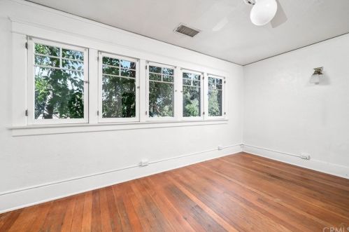 5292 Magnolia Ave, Riverside CA  92506-1248 exterior