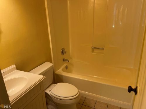 1680 Hill St, Conyers GA  30012-3724 exterior