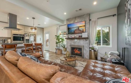 3604 Rosemary Ave, Glendale CA 91208-1216 exterior