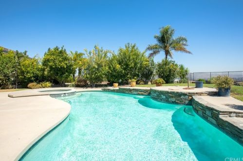 684 Frontier Ct, Anaheim CA  92807-4732 exterior