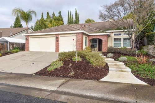 107 Kennar Way, Folsom, CA 95630-8069