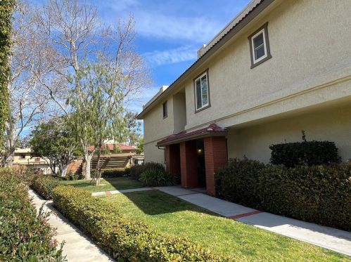 25201 Birch Grove Ln, El Toro, CA 92630-6433