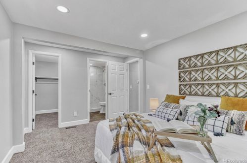 2000 Lamar St, Denver CO  80214-1048 exterior