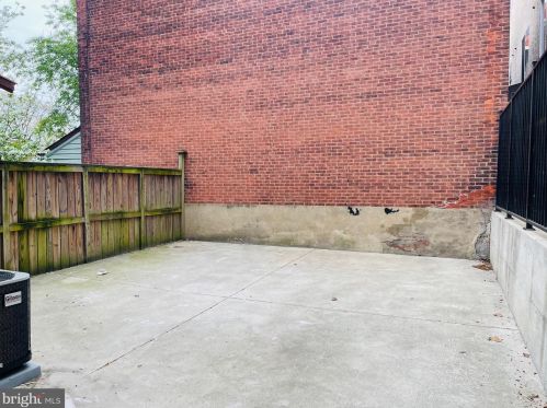 624 42 St, Philadelphia PA 19104-1468 exterior