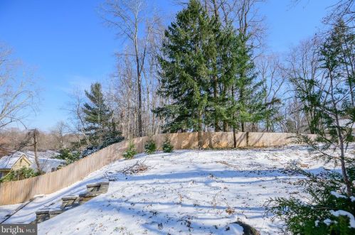 1009 Rosemere Ave, Silver Spring MD 20904-3007 exterior