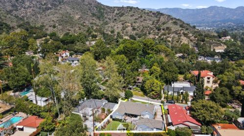 1428 Andenes Dr, Glendale CA  91208-1911 exterior