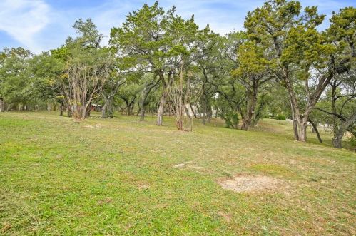 5116 Avispa Way, Austin TX  78738-7602 exterior