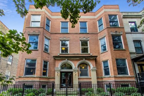 815 Newport Ave, Chicago, IL 60657-2310