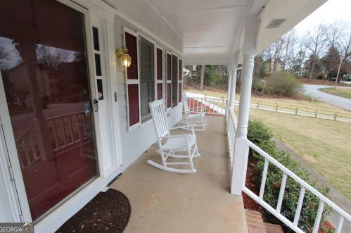 5147 Belvedere Dr, Stone Mountain, GA 30087-3921