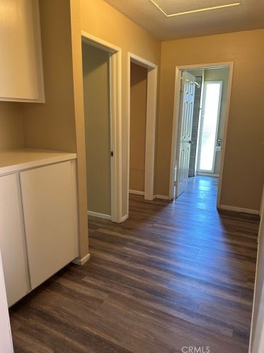 5610 Falling Leaf Ln, Riverside CA  92509-7308 exterior