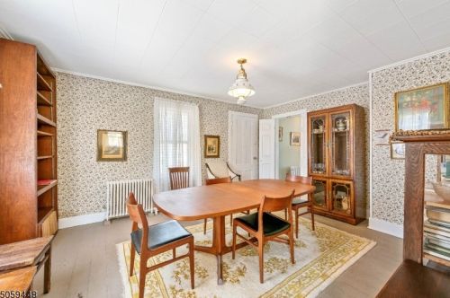 211 Willow Grove St, Hackettstown NJ  07840-1807 exterior