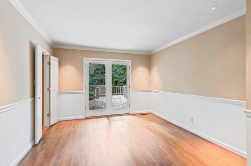 152 Burdette Rd, Atlanta GA  30327-4804 exterior