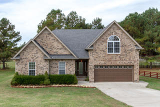 310 Lenox Ct, Springfield, TN 37172-5529