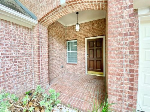 46 Windswept Oaks Pl, Conroe TX  77385-3659 exterior