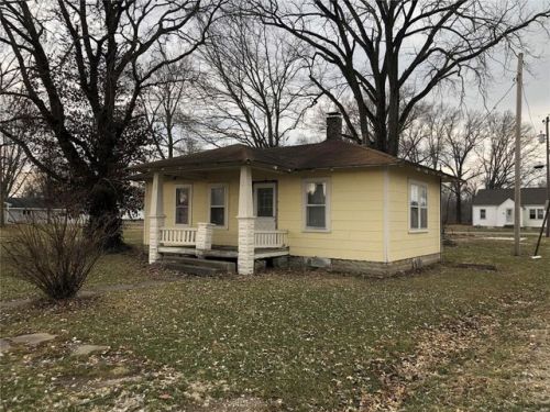 231 Front St, Vera, IL 62080-2326