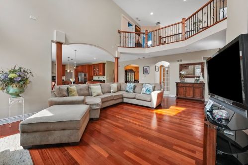 12465 Thornberry Dr, Lemont IL  60439-4616 exterior