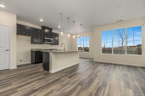 23723 Ida Pl, Denver, CO 80016