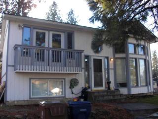4022 8th Ave, Spokane WA  99202-5219 exterior