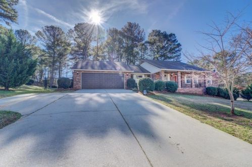 3318 Haverhill Ct, Conyers GA  30013-2333 exterior
