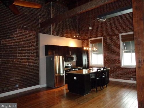 311 William St, Fredericksburg, VA 22401-5831