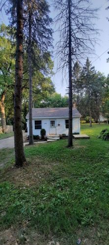 27725 Oakland Ave, Spring Grove IL  60081-9039 exterior