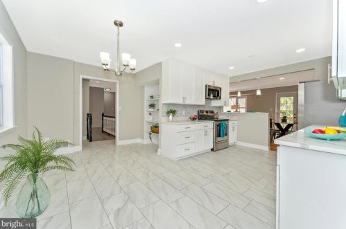 908 Devere Dr, Silver Spring MD 20903-1625 exterior