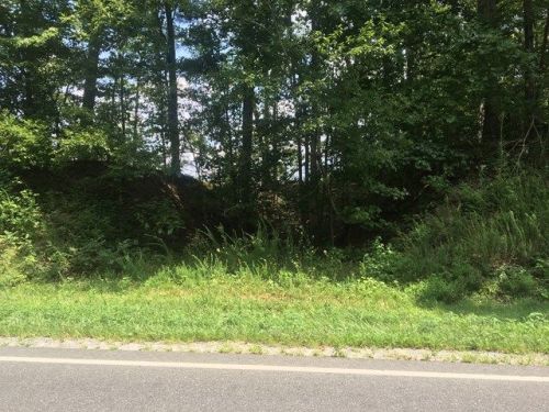 102 Jessie Dupont Memorial Hwy, Burgess, VA 22432