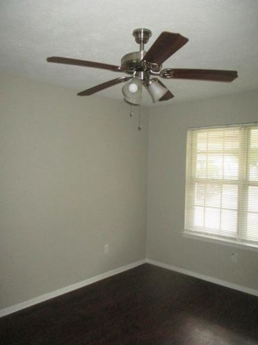 2718 Wesleyan Dr, Irving TX  75062-7196 exterior