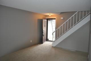 3070 Macon Cir, Aurora, CO 80014-3055