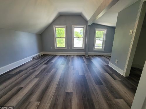 123 Hatch Ave, Saint Paul MN  55117-4940 exterior
