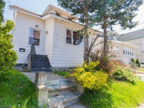 242 11th St, Paterson, NJ 07508-2012