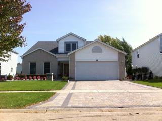 89 Olde English Dr, Romeoville, IL 60446-1685