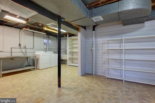 10422 Gatewood Ter, Silver Spring MD 20903-1508 exterior