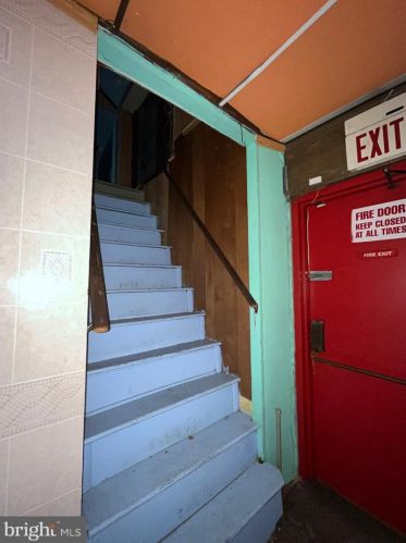 601 Chelten Ave, Philadelphia PA  19126-3825 exterior