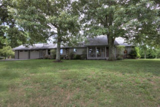 419 Connatser Ln, Pigeon Forge, TN 37876-6256