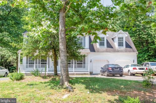 62 Melanie Hollow Ln, Fredericksburg, VA 22405-2870