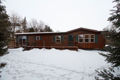 197 Kniest Ave, Yankton, SD 57078-6741