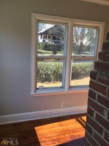 1895 Markone St, Atlanta GA  30318-6474 exterior