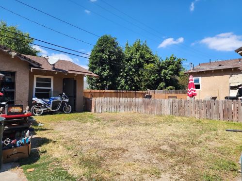 809 Danbrook Dr, Anaheim CA  92804-3010 exterior