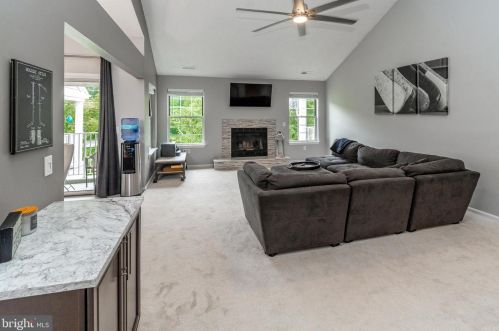 1005 Eagles Chase Dr, Trenton NJ  08648-2539 exterior