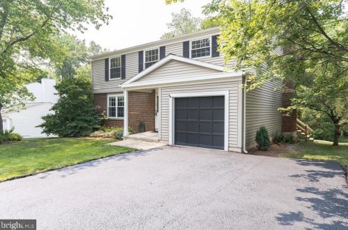 8759 Cold Plain Ct, Springfield, VA 22153-2424